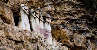 Truyện ma làng Trạch: Quan tài đá và ma giữ của trong núi