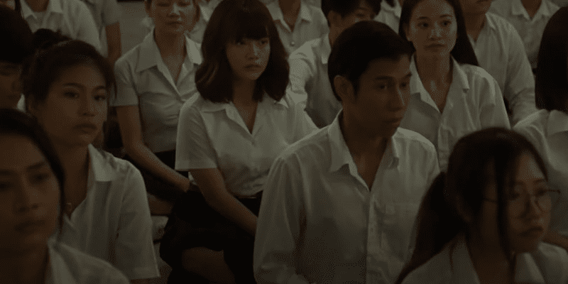 giang-duong-so-13-chuong-2-ba-cho-ngoi-trong-giang-duong