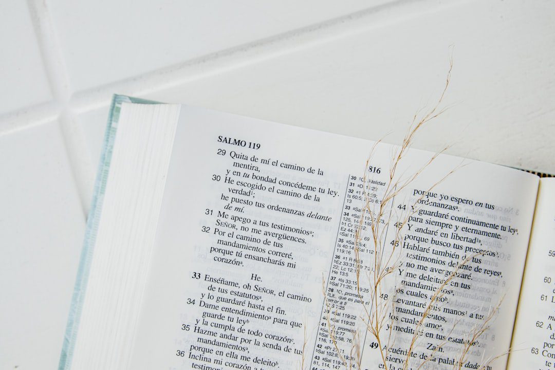 Truyện ma miếu hoang miền Tây: Thị Ba đặt tờ giấy bí ẩn