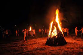 không khí căng thẳng trước khi xảy ra chuyện tâm linh có thật